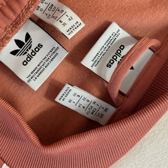 ADIDAS (matching set) ADICOLOR CLASSICS SST TRACK JACKET, SST TRACK PANTS - Picture 5 of 5